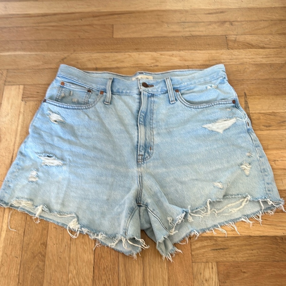 Madewell, the momjean short